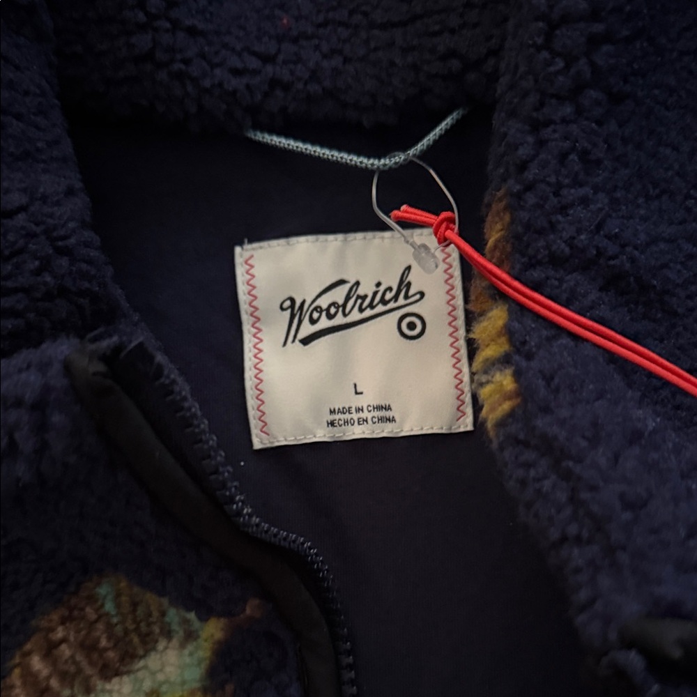 Woolrich x Target Duck Design Vest - Large - Picture 3 of 10